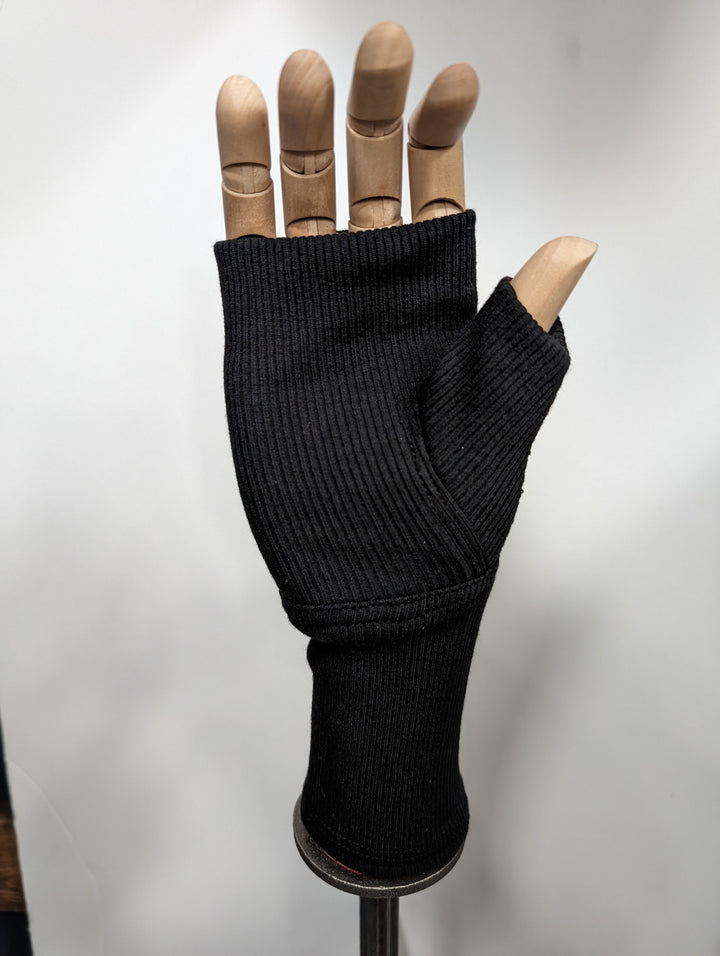 Yugake Rib-knit Glove